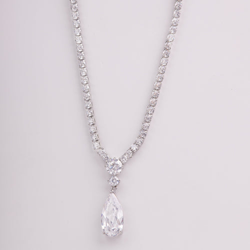 Dolores Teardrops Crystal Bridal Necklace