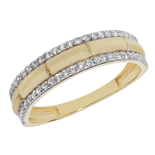 Ladies 9ct Yellow Gold Ring With Cubic Zirconium Set To The Outer Edges